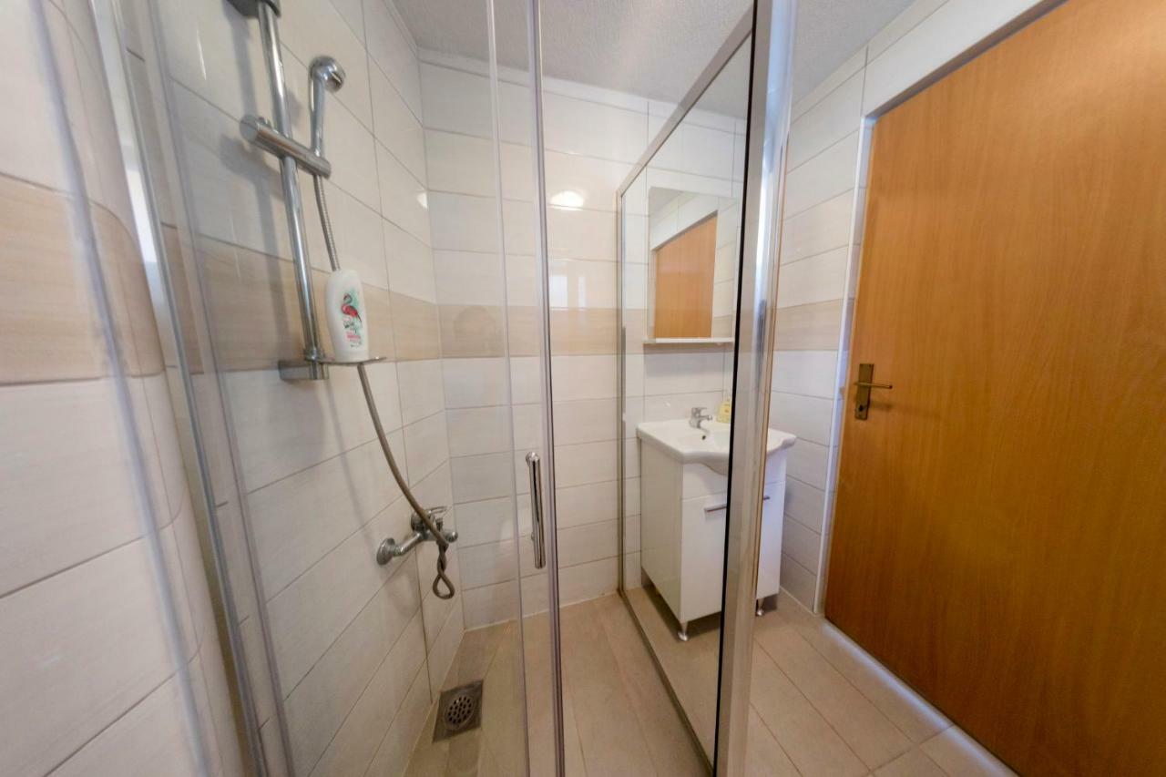 Apartment Resaa *